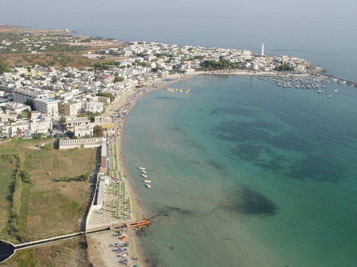 B&B Al Vecchio Glicine Torre Canne Exterior foto
